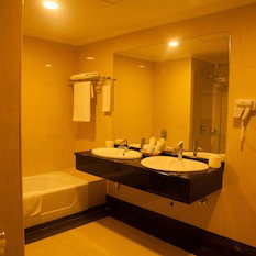 Hotel Peacock Hotel cazare Dar es Salaam