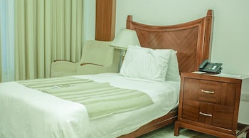 Peacock Hotel
