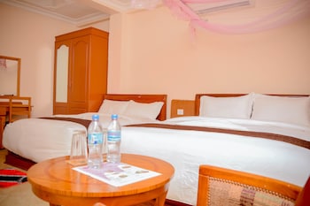 Silver Paradise Hotel