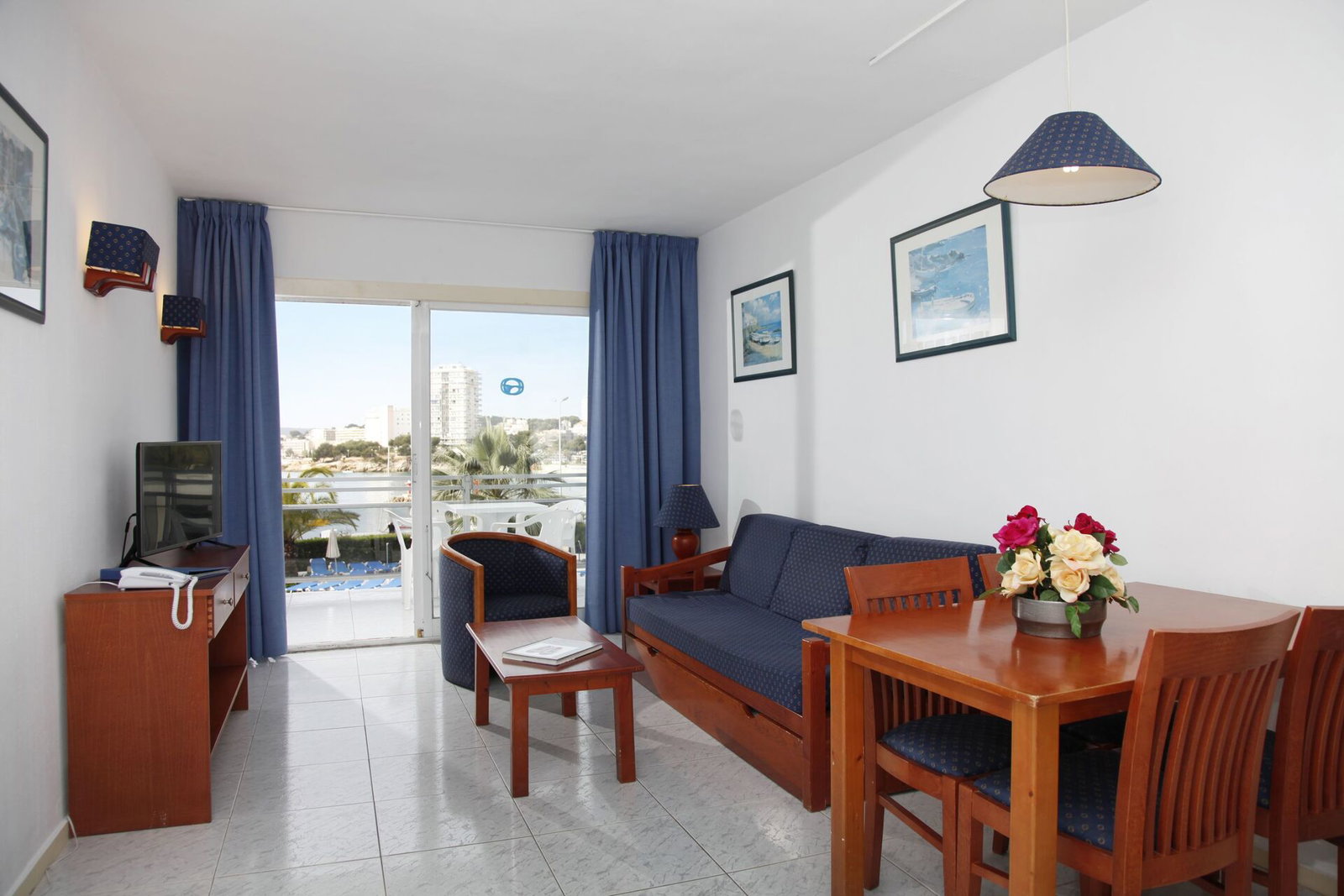 Apartamentos Roc Portonova