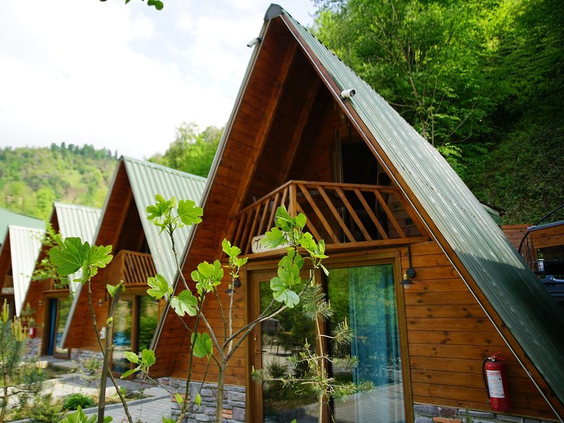 Hotel Tanura Bungalows