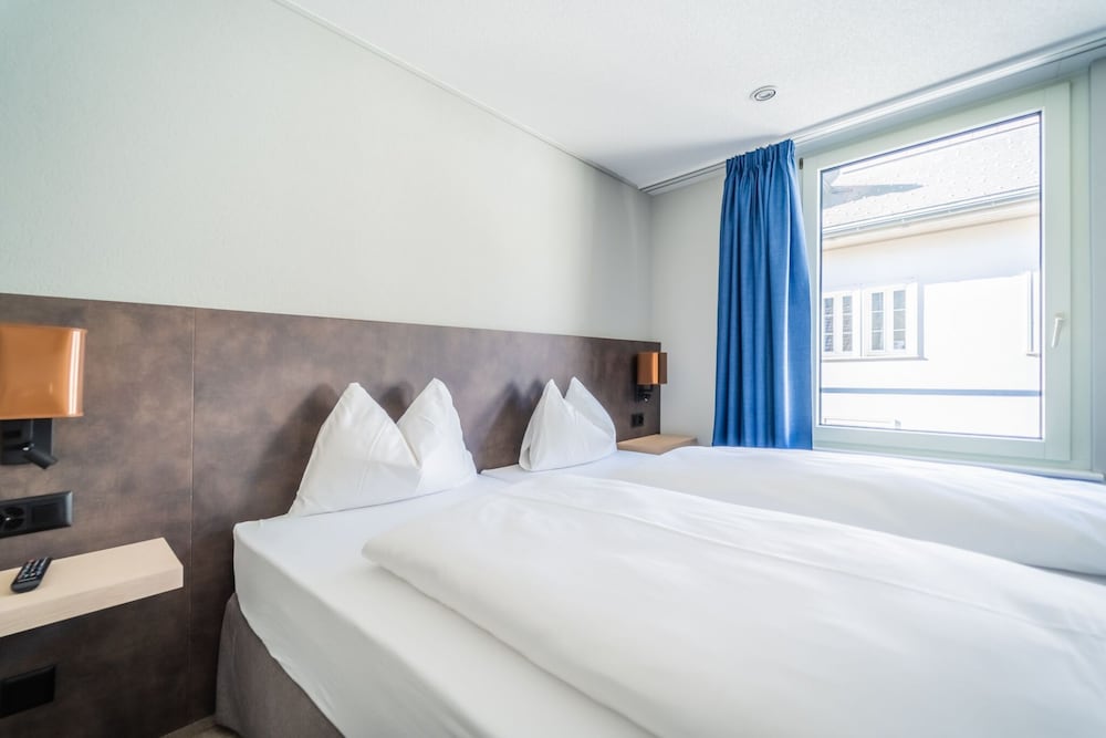 Hotel Guesthouse By The Hey