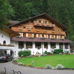 Hotel Waldhotel Doldenhorn cazare Kandersteg
