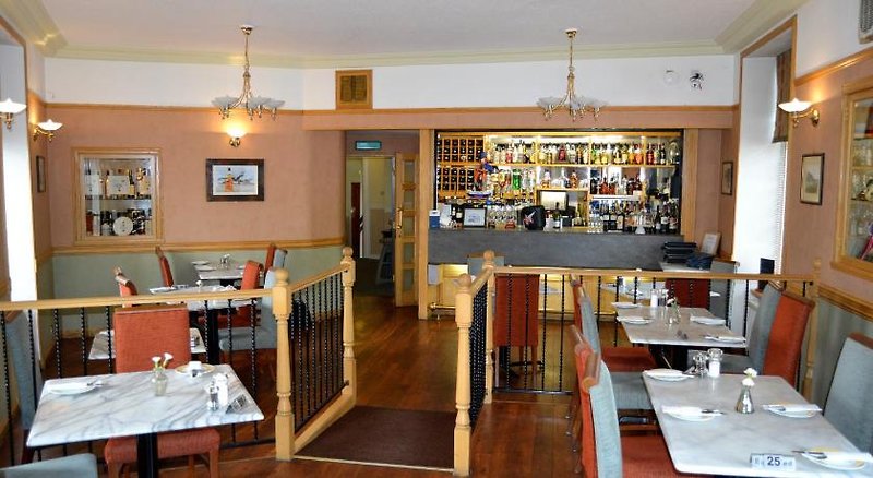 Mackays Hotel