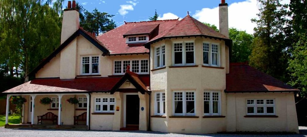 Hotel Rivendell