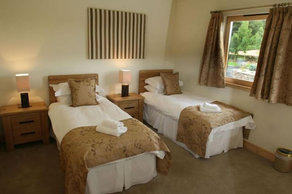 Forbes Of Kingennie Country Resort