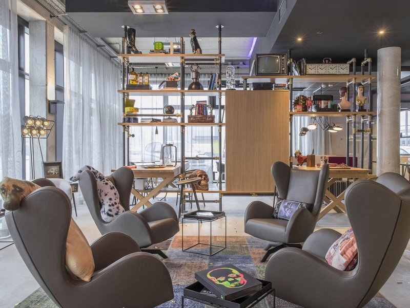Moxy Glasgow Merchant City