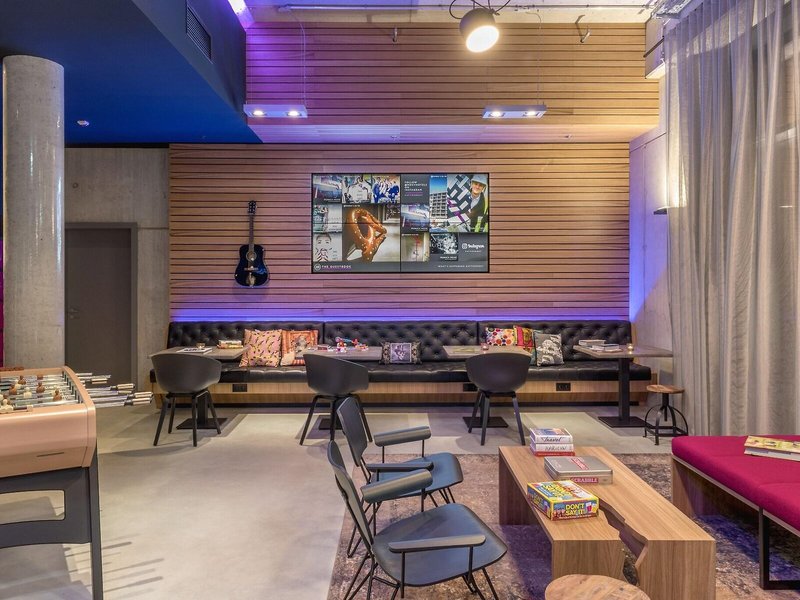 Moxy Glasgow Merchant City