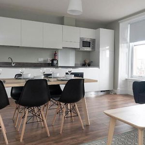 Hotel Greenstar Apartments cazare Dundee