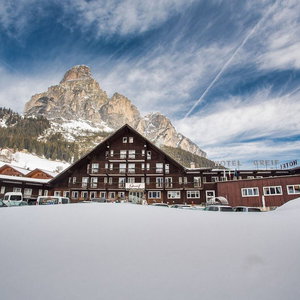Hotel Hotel Greif cazare Corvara