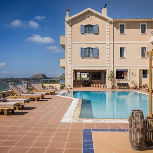 Hotel Diana Studios cazare Trapezaki