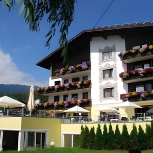 Hotel Bergwelt cazare Langenfeld