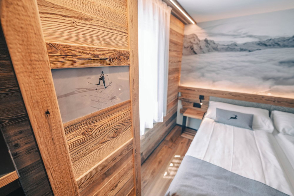 Hotel Alpine Lodge