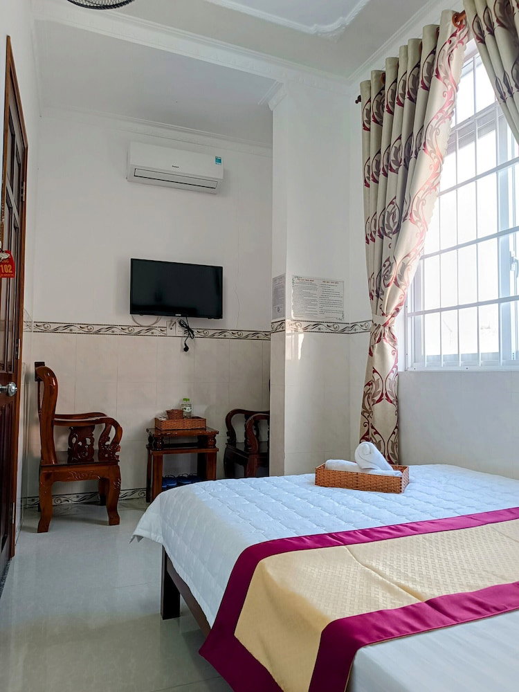 Hoang Phu Hotel