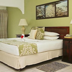 Hotel Tropical Sunset Beach Apartment Hotel cazare Barbados