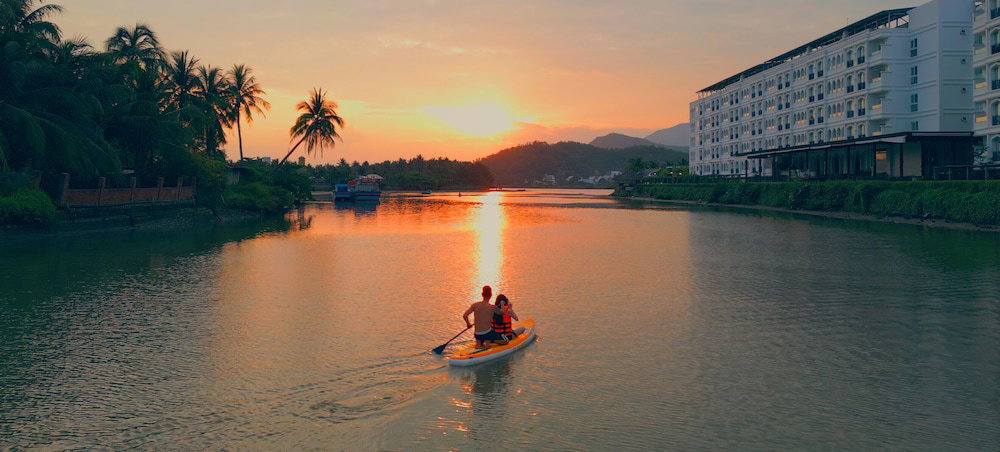 Champa Island Nha Trang Resort Hotel And Spa