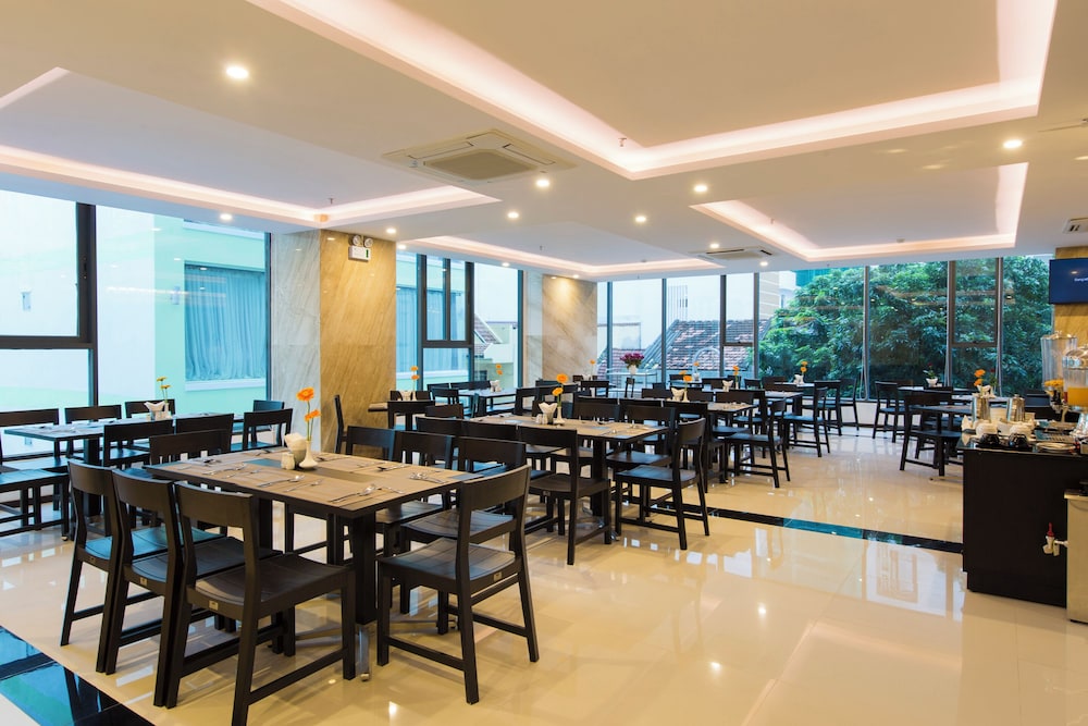 Hotel Daisy Flower Nha Trang