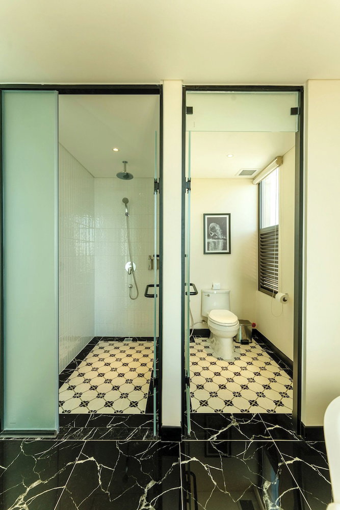 Charmant Suites A Boutique Hotel Can Tho