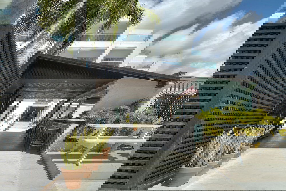 Hotel South Beach By Ocean Hotels - Breakfast Included