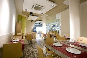 Hotel Hostal La Lonja cazare Alicante