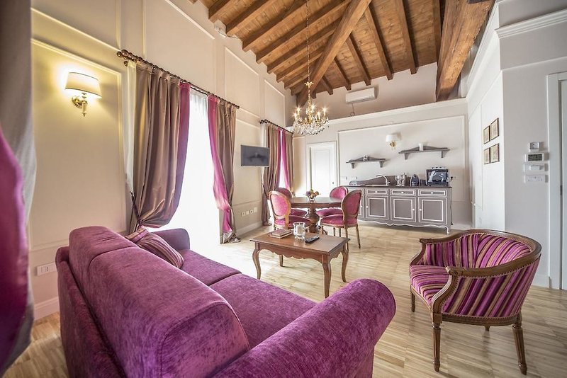 Hotel Lady Capulet Apartments