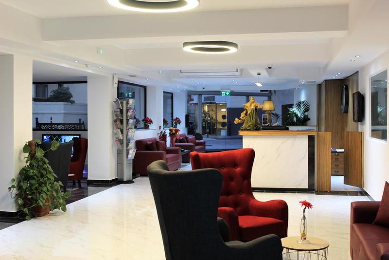Dean Hamlet Aparthotel