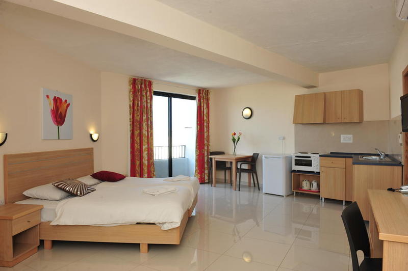 Dean Hamlet Aparthotel