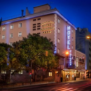 Hotel Hotel Pirineos Figueres By Pierre & Vacances cazare Figueres