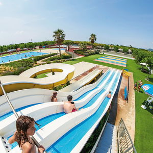 Sejur Camping Resort Els Pins vacanta Malgrat del Mar