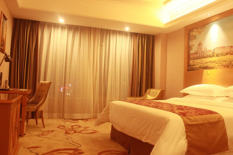 Hotel Vienna Hotel Lecong Furniture City Store