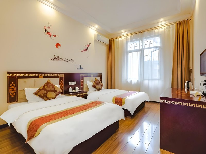 Hotel Holly's Hostel