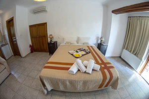 Hotel Hotel Alkifron cazare Kala Nera