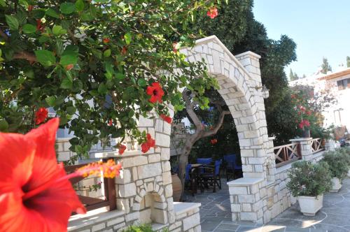 Hotel Anna Platanou