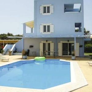 Hotel Gyra Villas cazare Agios Ioannis