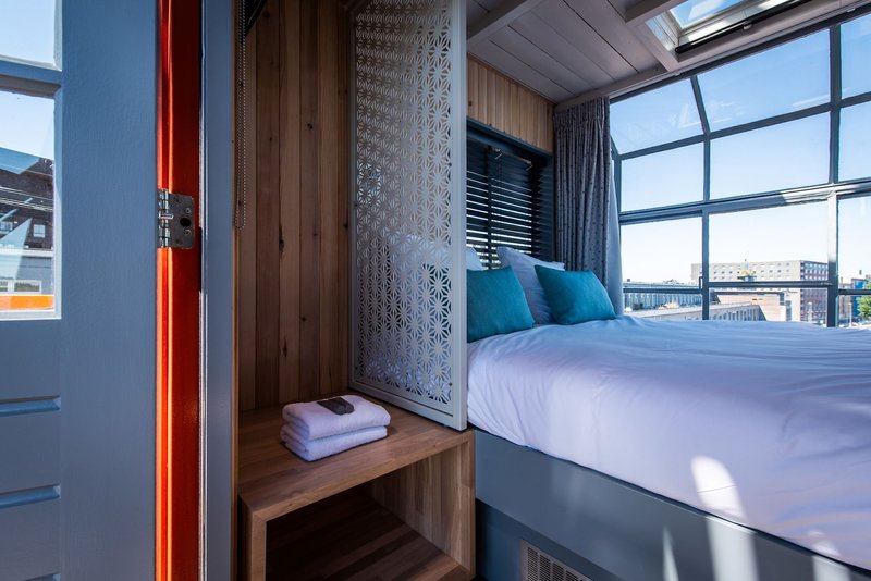 Hotel Yays Amsterdam The Crane By Numa