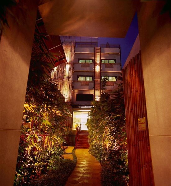 Hotel Bamboo House