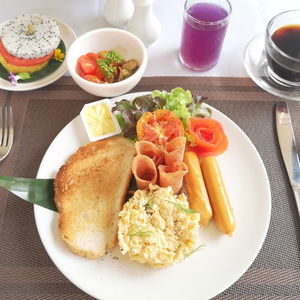 Hotel Sukko Cultural Spa And Wellness cazare Ko Phuket