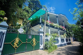Hotel La Villa Guest House