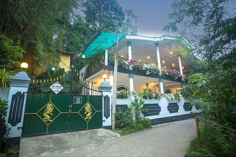 Hotel La Villa Guest House