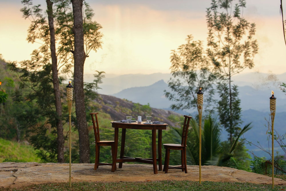 Hotel The Fortress Balumgala