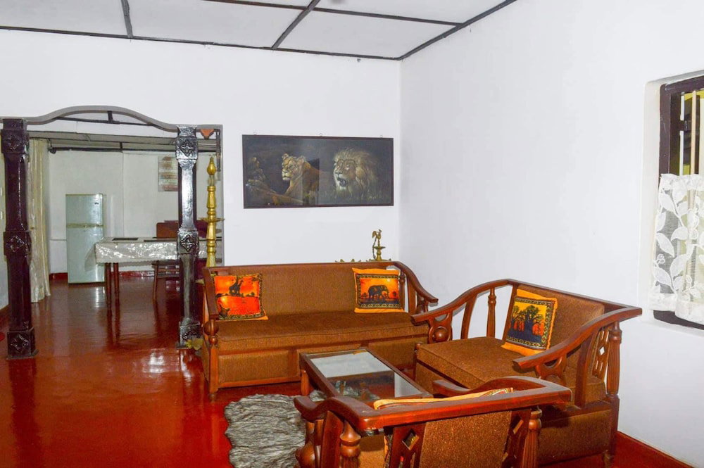 Sommersheild Cottage