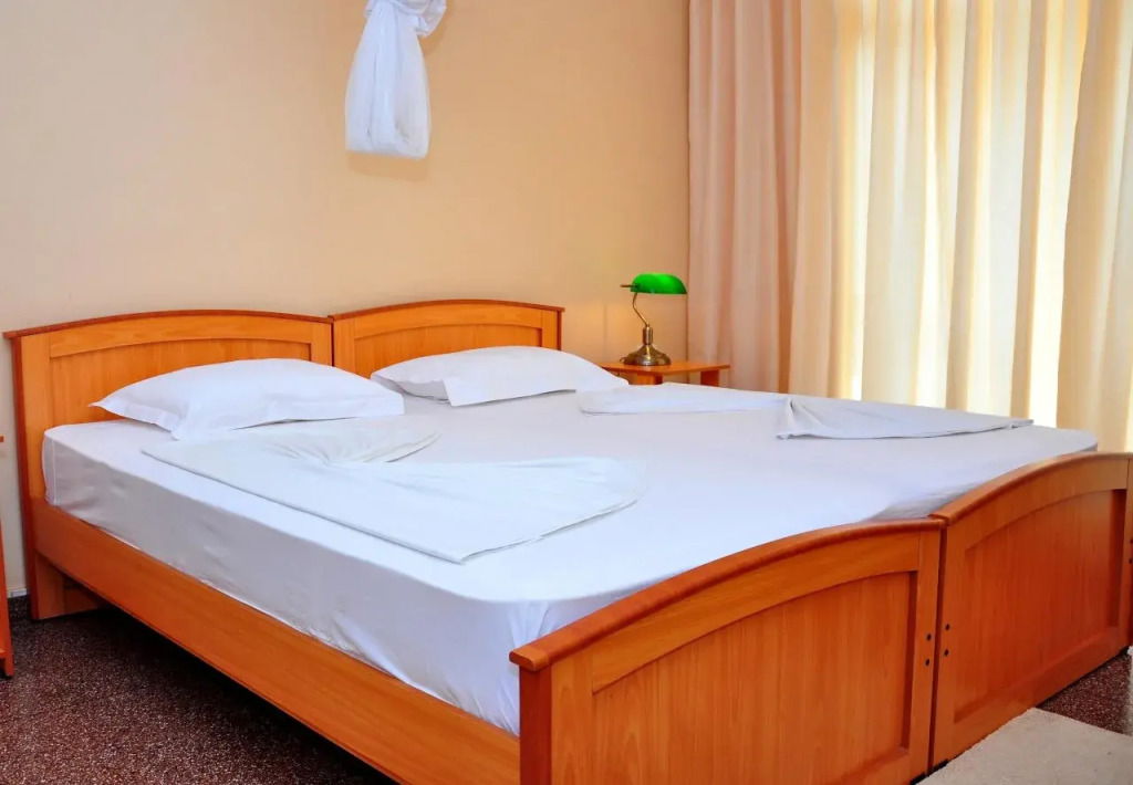 Hotel Melbourne Tourist Rest