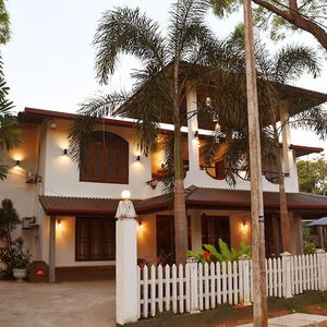 Hotel Sandula Holiday Resort cazare Anuradhapura