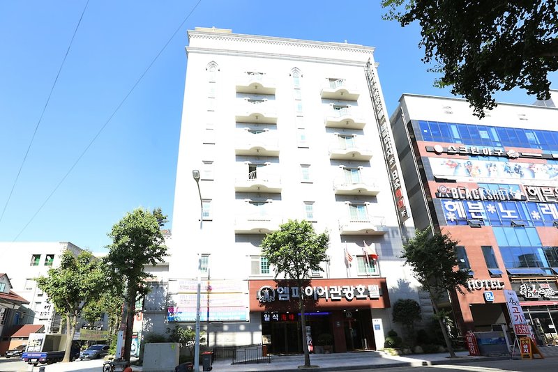 Hotel Empire Tourist Hotel