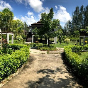 Hotel The Hip Resort @ Khao Lak cazare Takua Pa