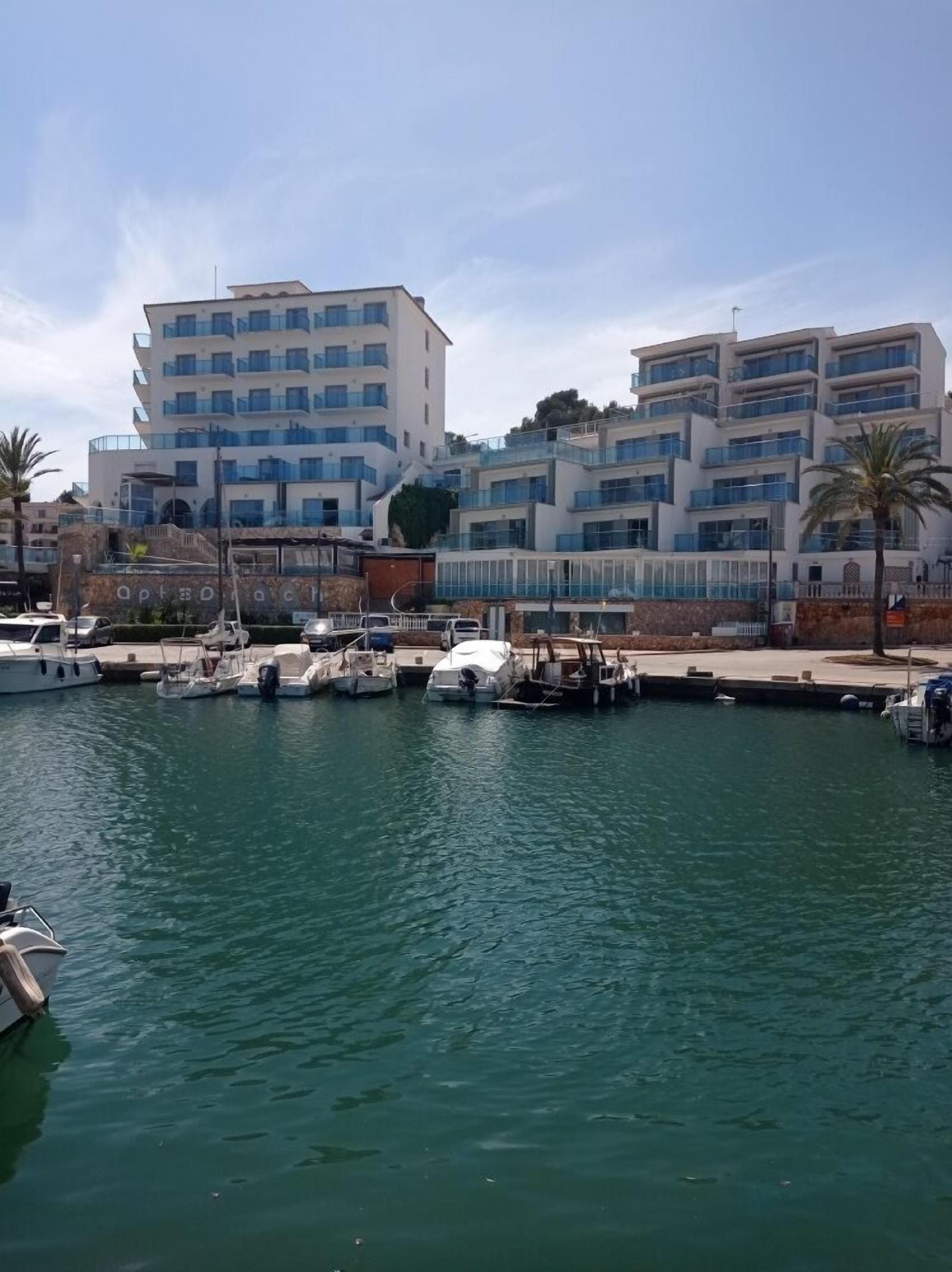 Portodrach Aparthotel & Suites