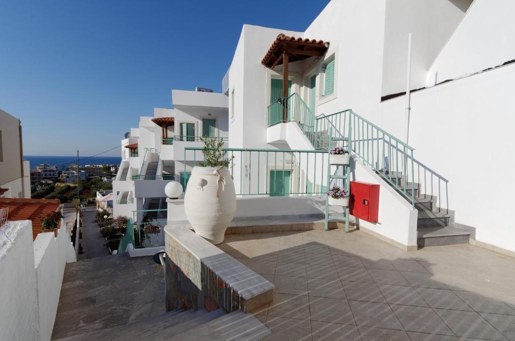 Hotel Aglaia Studios & Apts