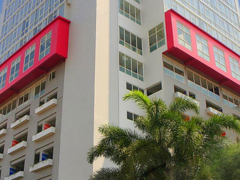 Hotel Collection O 17 Hotel Btc Bandung