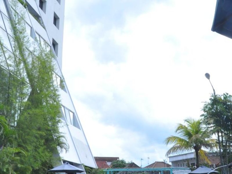 Hotel Tychi Hotel