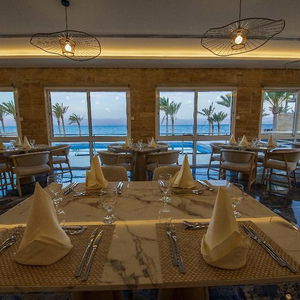 Hotel Luxotel Aqaba Beach Resort & Spa Hotel cazare Aqaba